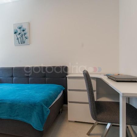 Luxury Sea View Apt Padi Via Mare Makarska Exterior foto