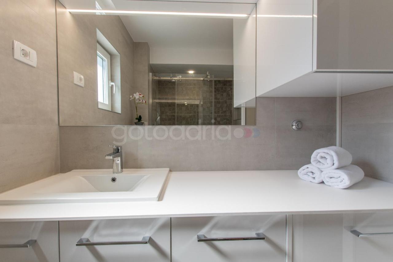 Luxury Sea View Apt Padi Via Mare Makarska Exterior foto